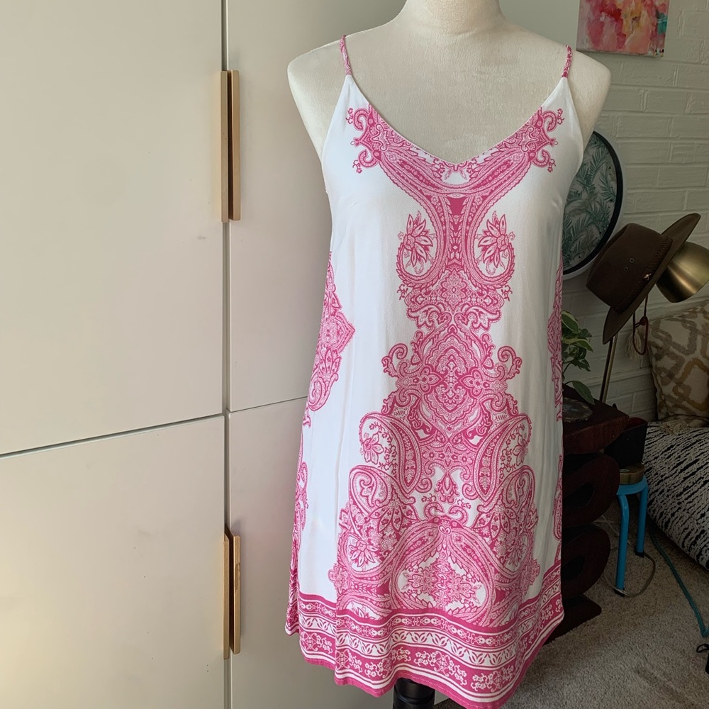 June & Ivy Pink/White Dress